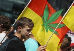 Legalizzazione della Cannabis in Germania: Uno Sguardo Approfondito e Implicazioni Futuristiche